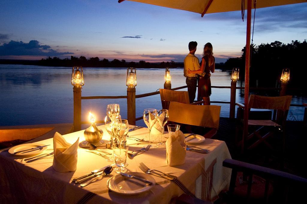 Sanctuary Sussi & Chuma Villa ลิฟวิงสโตน ภายนอก รูปภาพ