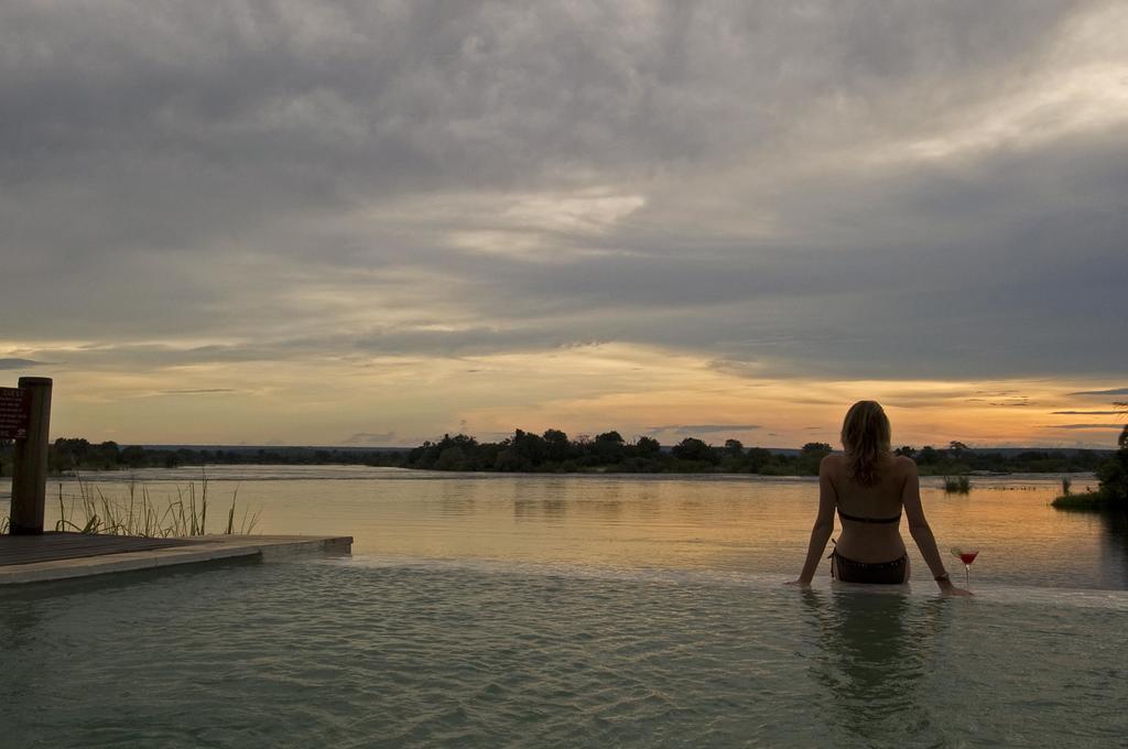 Sanctuary Sussi & Chuma Villa ลิฟวิงสโตน ภายนอก รูปภาพ
